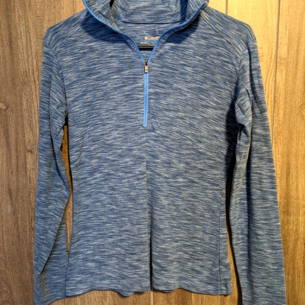 Blue Columbia long sleeve tee M
